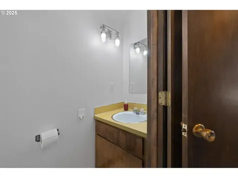 378 NE Shafford Street Estacada OR 97023