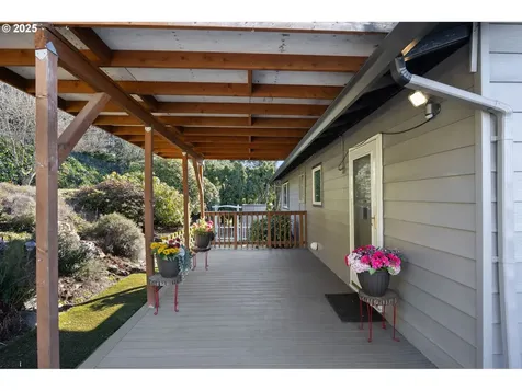 378 NE Shafford Street Estacada OR 97023