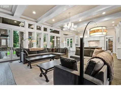 13710 Knaus Road Lake Oswego OR 97034
