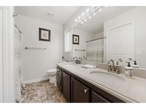 1121 SW 208th Place Beaverton OR 97003