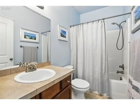 136 NE 76th Street Vancouver WA 98665
