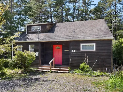 511 1st Street Manzanita OR 97130