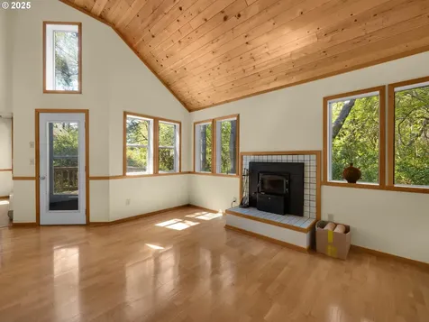 511 1st Street Manzanita OR 97130