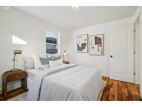 311 NE 92nd Place Portland OR 97220