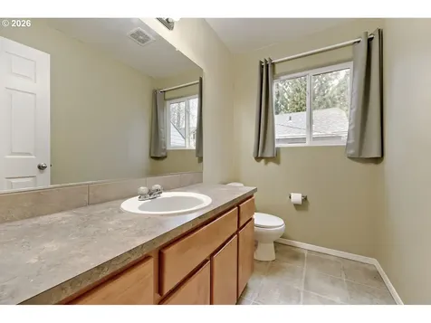 6626 N Seneca Street Portland OR 97203