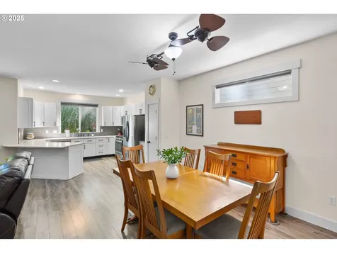 1082 57th Street Washougal WA 98671