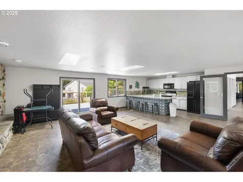 1082 57th Street Washougal WA 98671