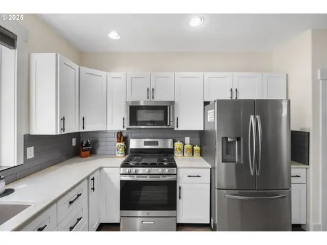 1082 57th Street Washougal WA 98671