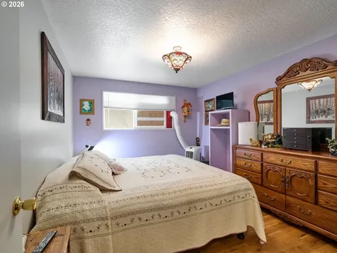 1215 Stanfield Road Woodburn OR 97071