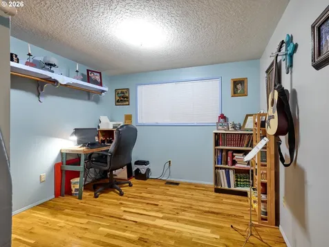 1215 Stanfield Road Woodburn OR 97071