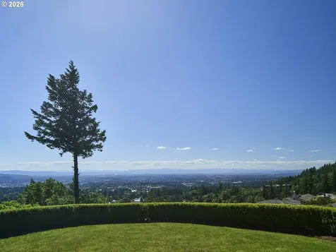 1205 SW Fairfax Place Portland OR 97225