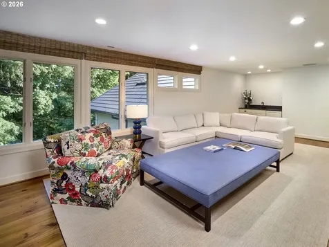 1205 SW Fairfax Place Portland OR 97225
