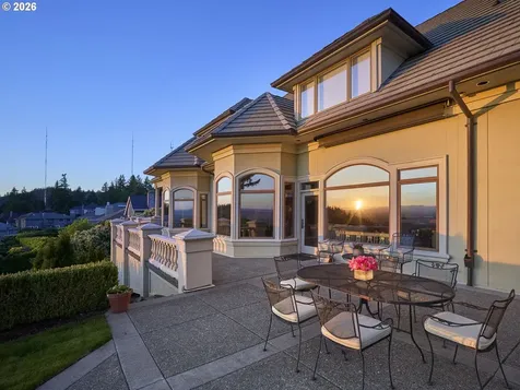 1205 SW Fairfax Place Portland OR 97225