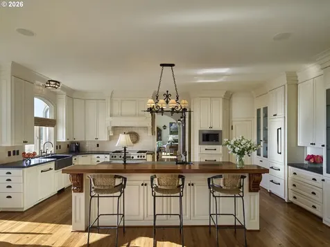 1205 SW Fairfax Place Portland OR 97225