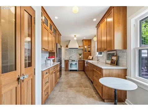 1316 NE 232nd Avenue Camas WA 98607