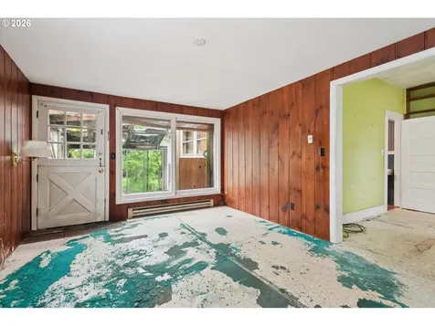 7812 SW Oak Street Portland OR 97223