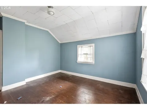 7812 SW Oak Street Portland OR 97223
