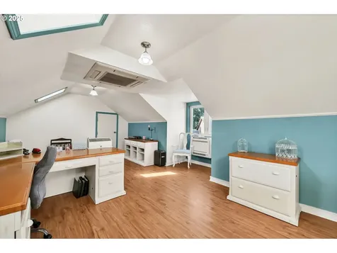 2736/2740 Coburg Road Eugene OR 97408