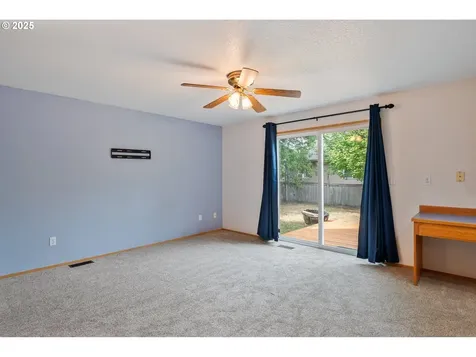 244 Sparks Drive Kelso WA 98626