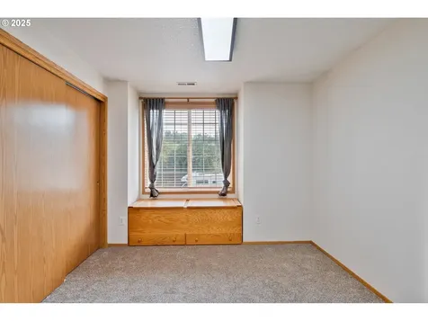 244 Sparks Drive Kelso WA 98626