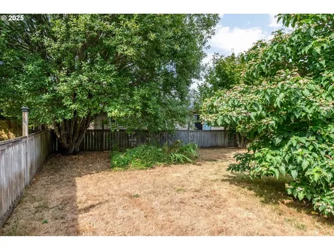 244 Sparks Drive Kelso WA 98626