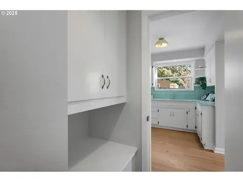 5411 SW Idaho Street Portland OR 97221