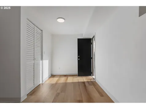 5411 SW Idaho Street Portland OR 97221