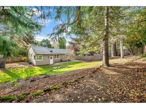 5411 SW Idaho Street Portland OR 97221
