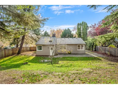 5411 SW Idaho Street Portland OR 97221