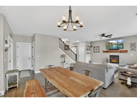 3934 N Boomer Drive Newberg OR 97132