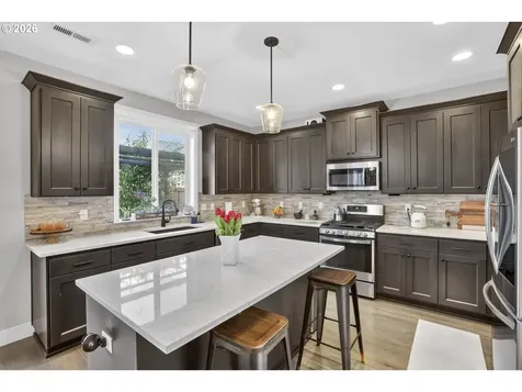 3934 N Boomer Drive Newberg OR 97132
