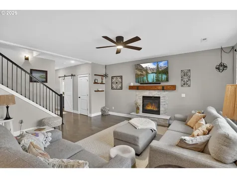3934 N Boomer Drive Newberg OR 97132