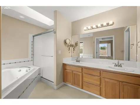 15932 SW Breccia Drive Beaverton OR 97007