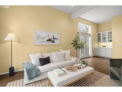 15932 SW Breccia Drive Beaverton OR 97007