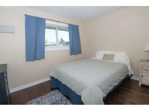 2036 SE 161st Court Portland OR 97233