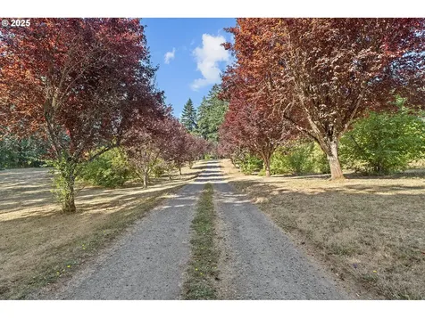 33150 NE Wilsonville Road Newberg OR 97132