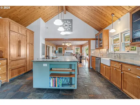 33150 NE Wilsonville Road Newberg OR 97132