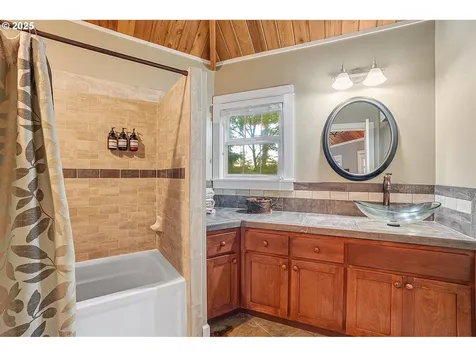 33150 NE Wilsonville Road Newberg OR 97132