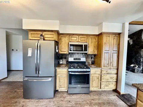 975 N 10th Street Union OR 97883