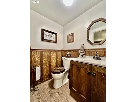 975 N 10th Street Union OR 97883