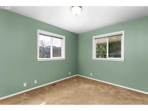 7941 Upper Olalla Road Winston OR 97496