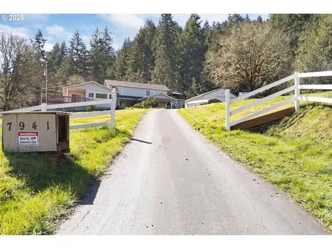 7941 Upper Olalla Road Winston OR 97496