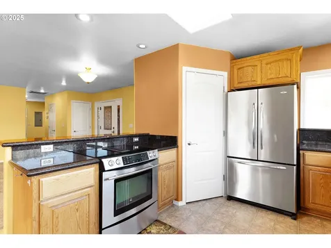 7941 Upper Olalla Road Winston OR 97496