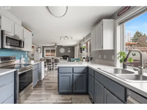 404 E Valley Street Yacolt WA 98675