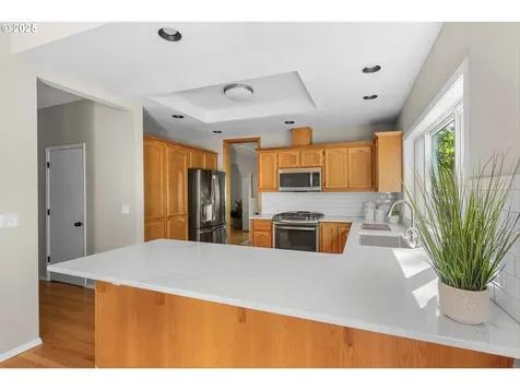 8878 SW Romal Court Beaverton OR 97008