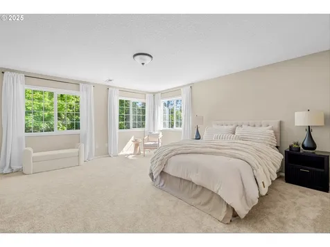 8878 SW Romal Court Beaverton OR 97008