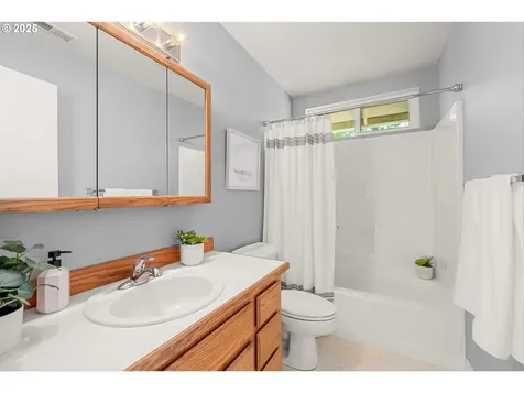 8878 SW Romal Court Beaverton OR 97008