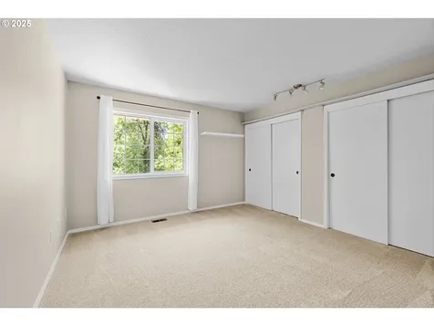 8878 SW Romal Court Beaverton OR 97008