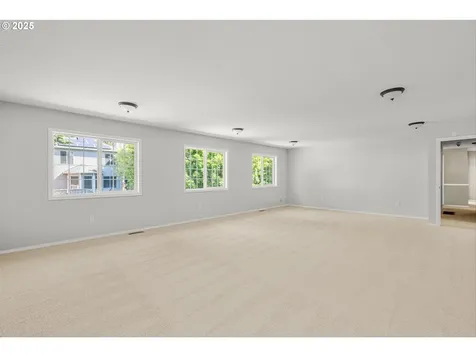 8878 SW Romal Court Beaverton OR 97008