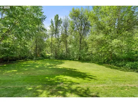 8878 SW Romal Court Beaverton OR 97008